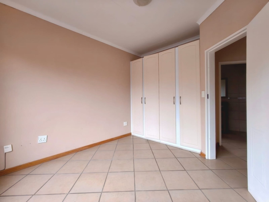 2 Bedroom Property for Sale in Potchefstroom North West